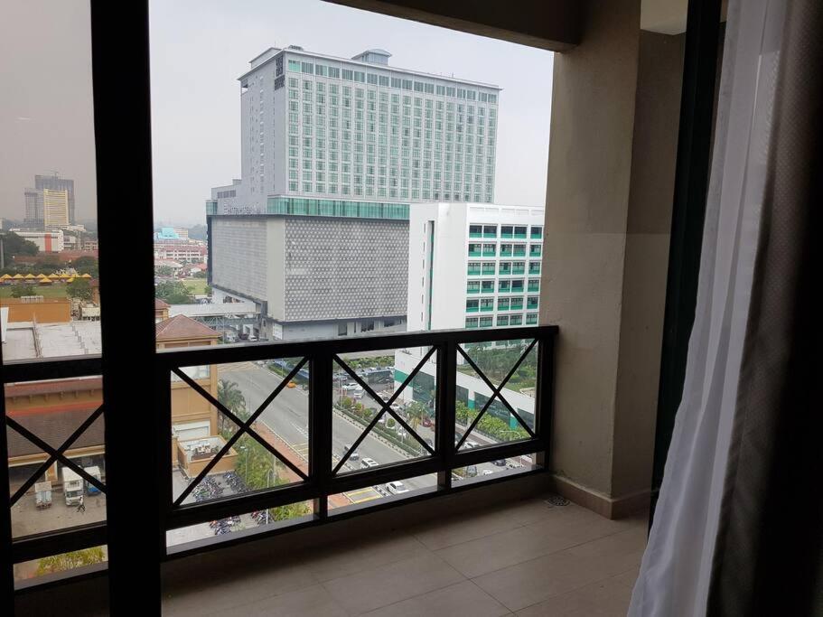 Modern Town Centre~jonker~mahkota Mall~ Mahkota Hospital *